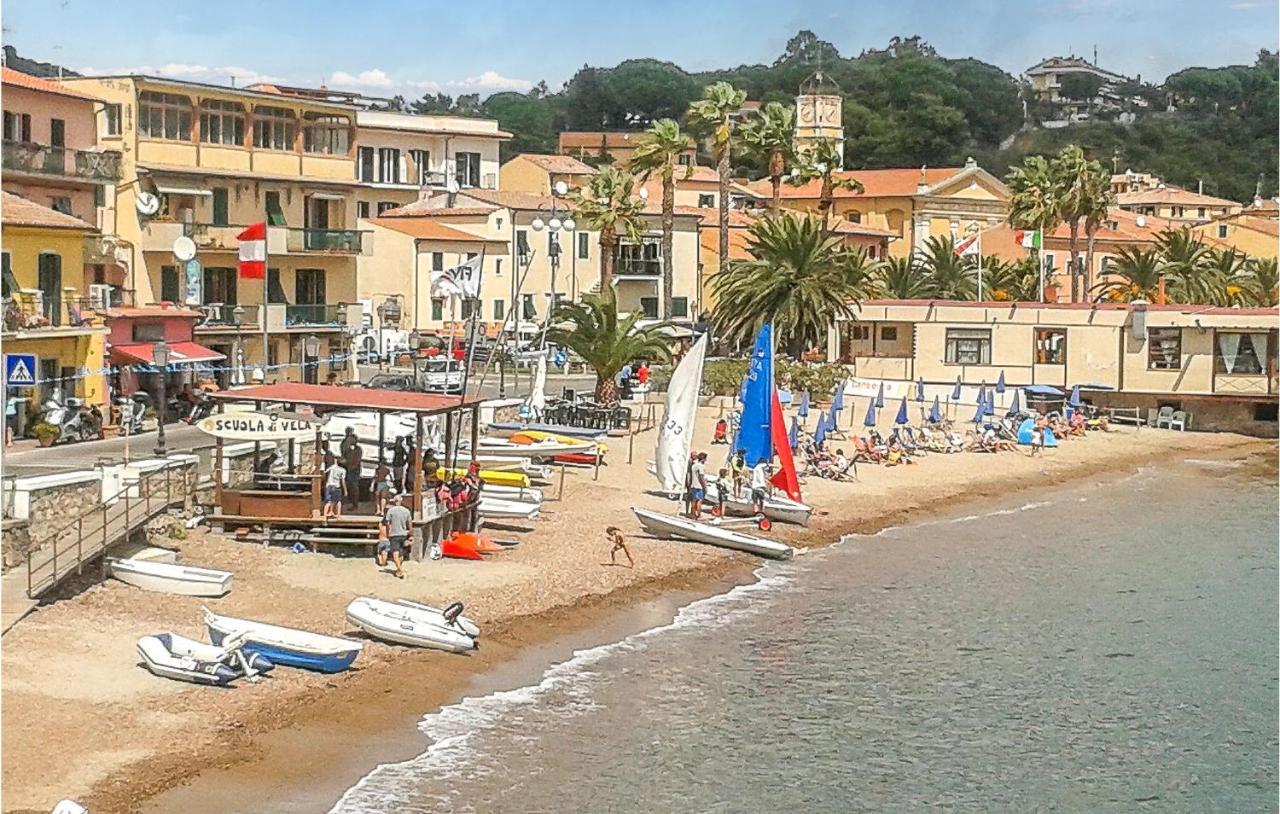 Apartamento Beautiful In With Kitchen Porto Azzurro
